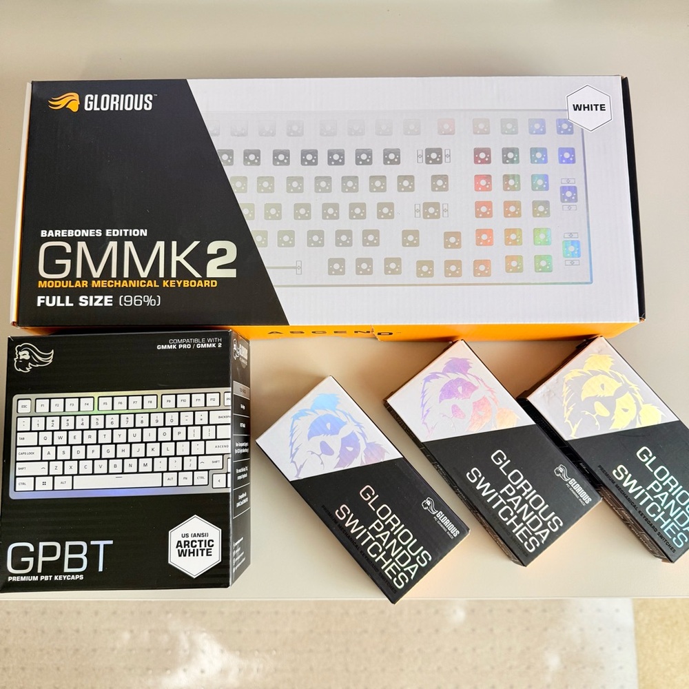 GMMK 2 Full Size 96% White